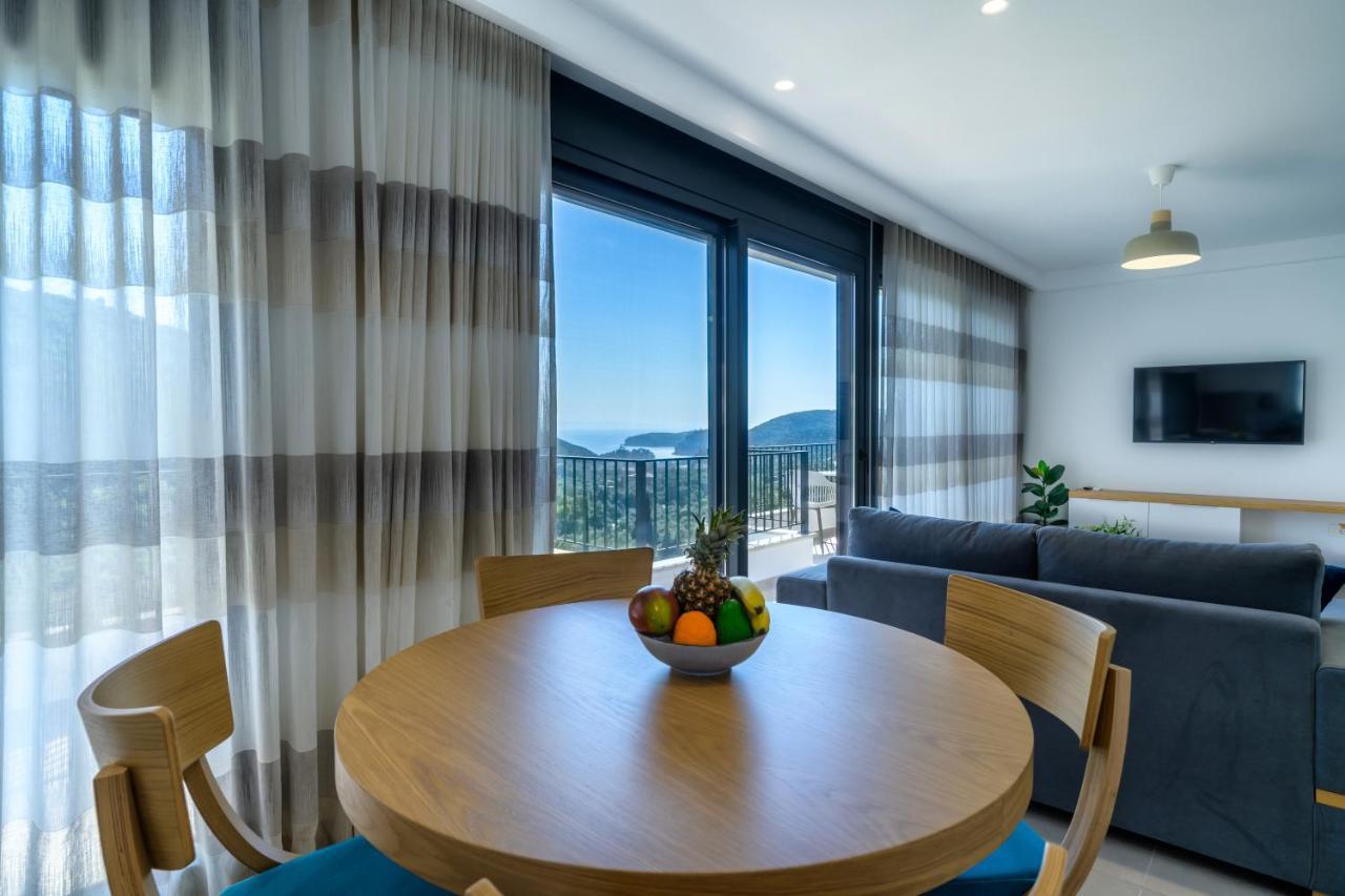 Suites Of Happiness Парга Екстериор снимка