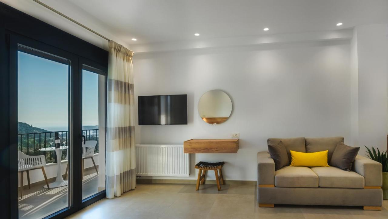Suites Of Happiness Парга Екстериор снимка