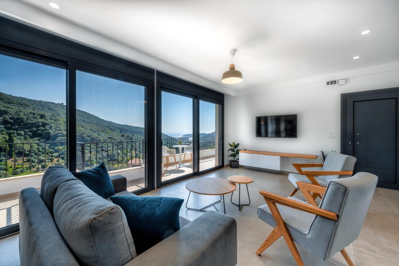 Suites Of Happiness Парга Екстериор снимка