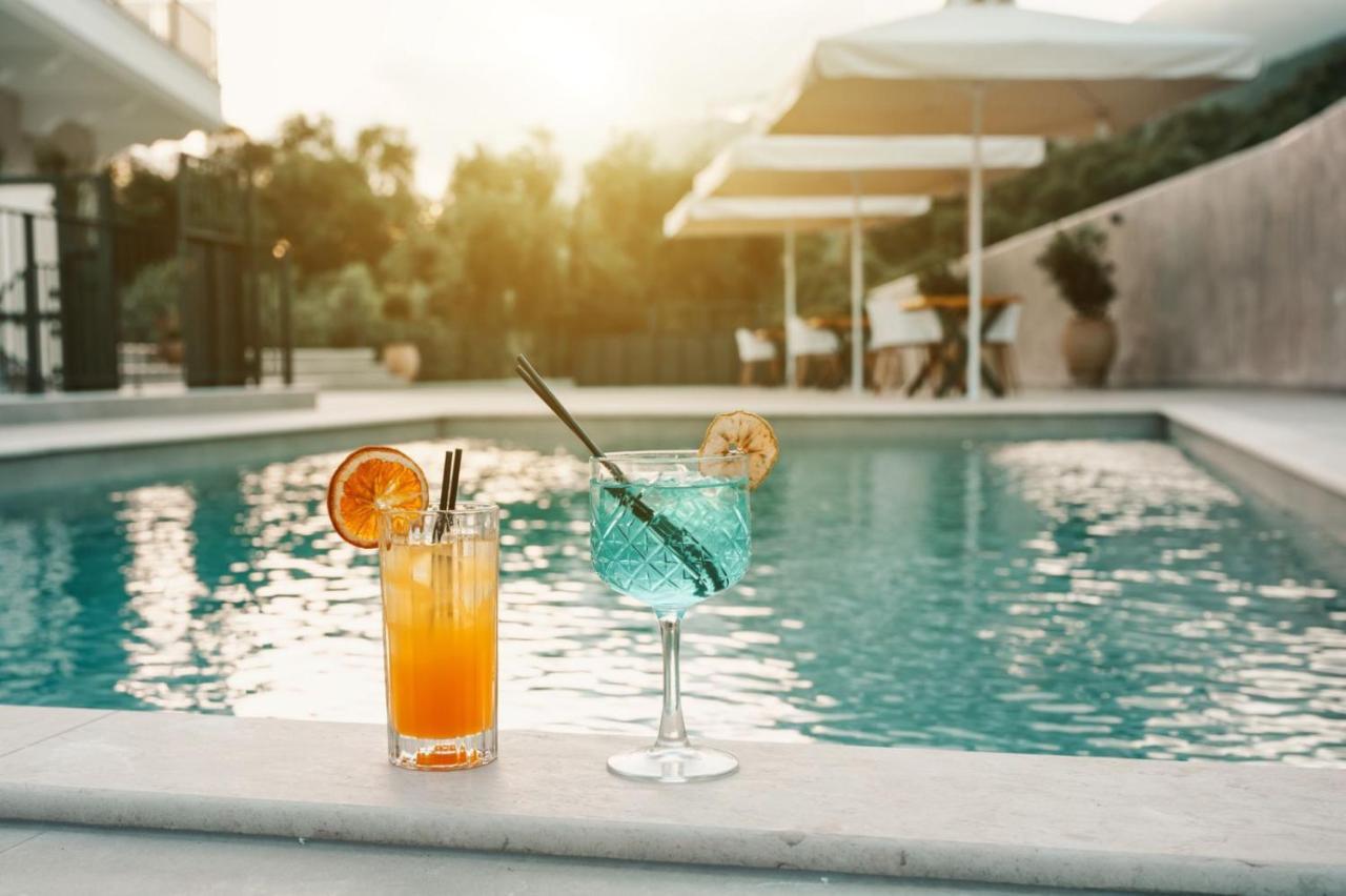 Suites Of Happiness Парга Екстериор снимка