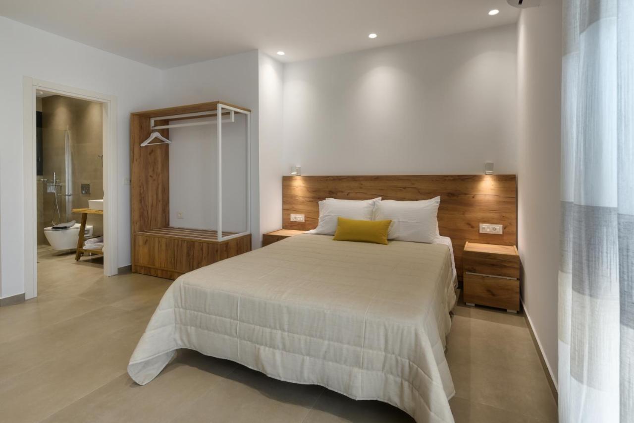 Suites Of Happiness Парга Екстериор снимка