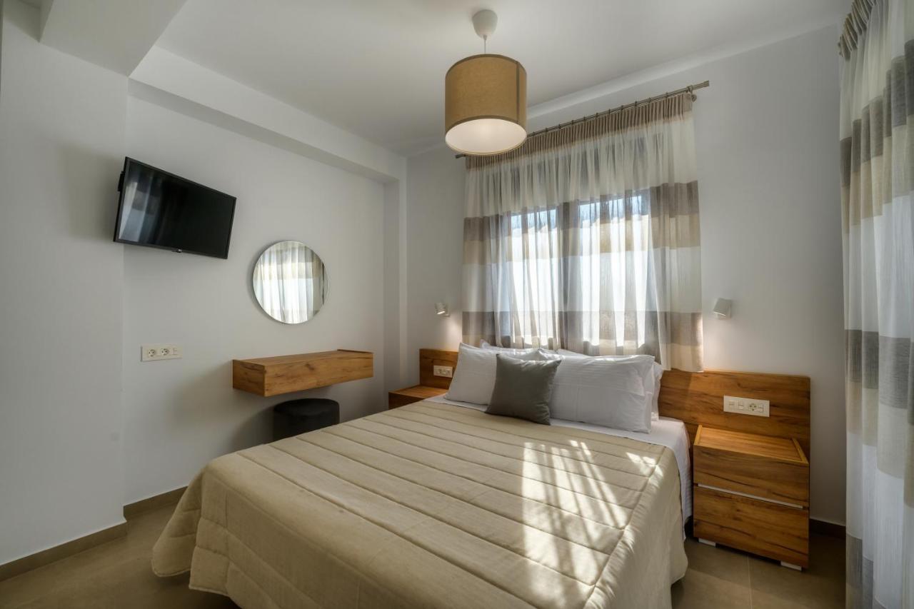 Suites Of Happiness Парга Екстериор снимка