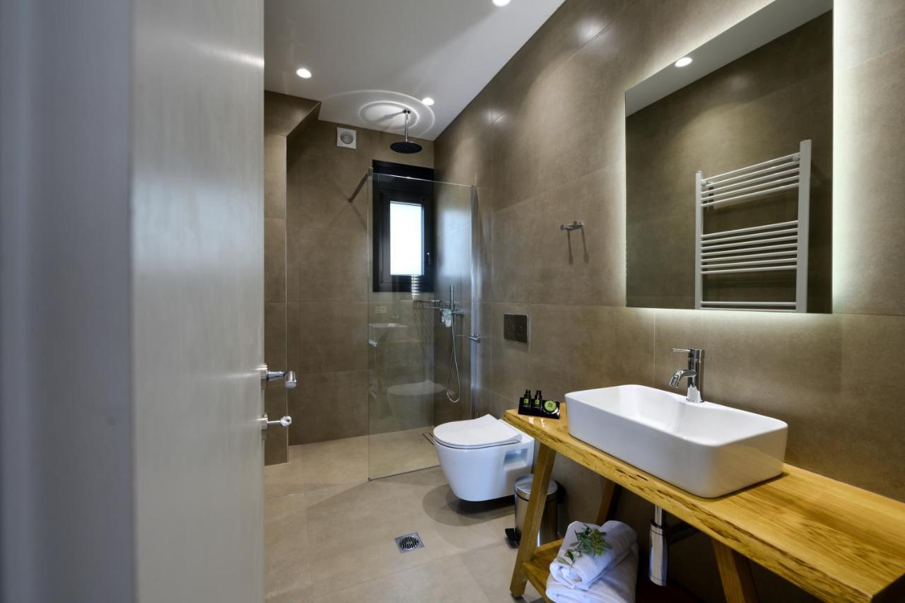 Suites Of Happiness Парга Екстериор снимка