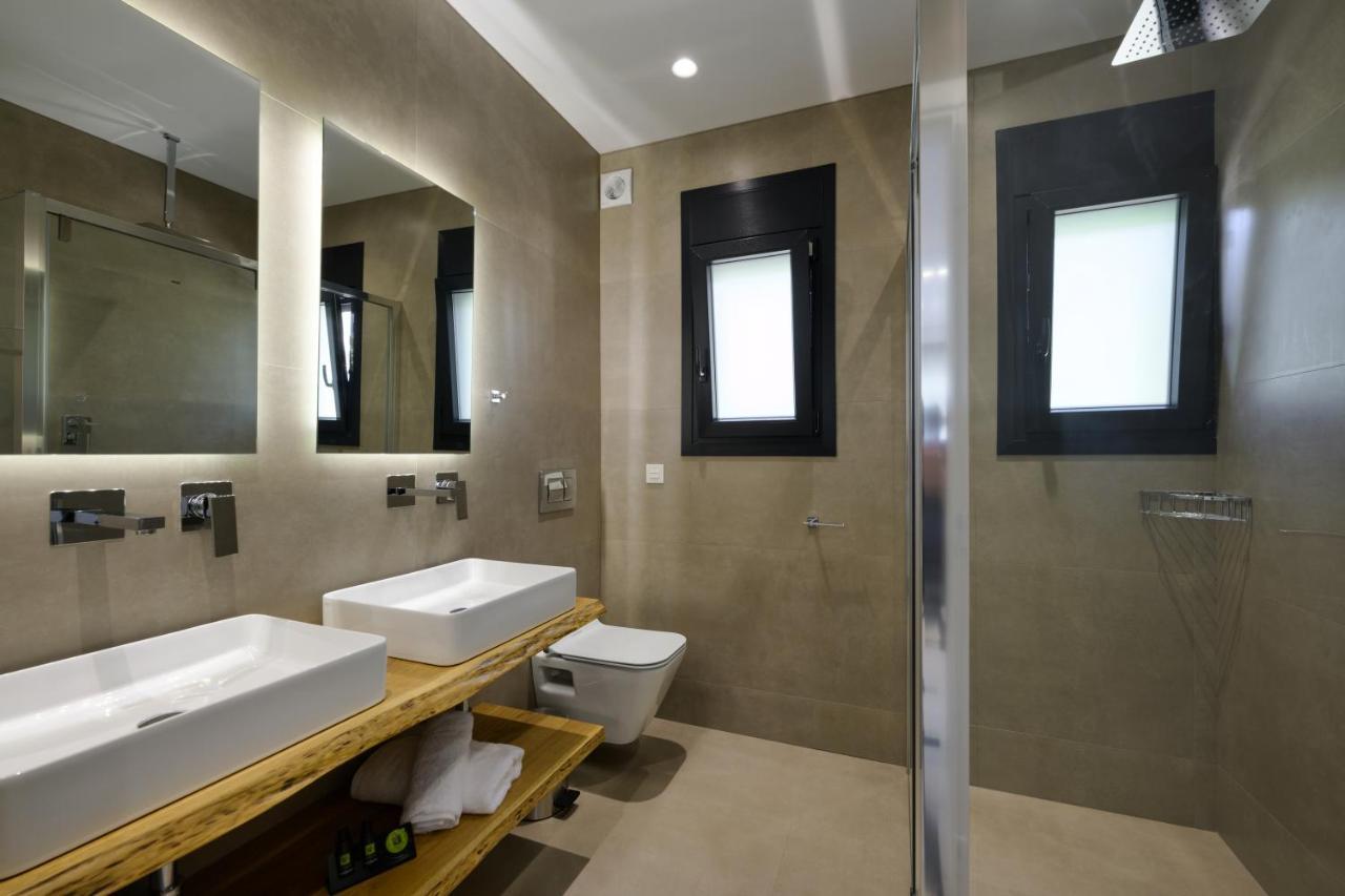 Suites Of Happiness Парга Екстериор снимка