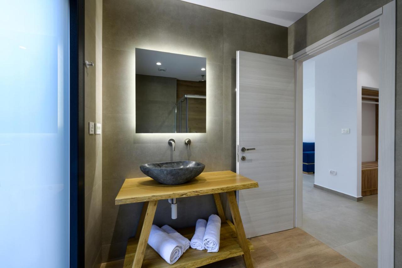 Suites Of Happiness Парга Екстериор снимка